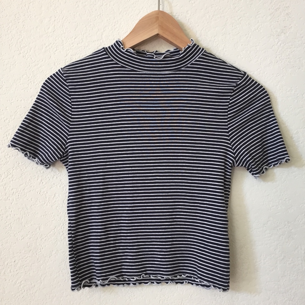 Cropped Striped Shirt